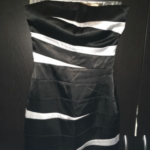 Black/White Strapless Dress